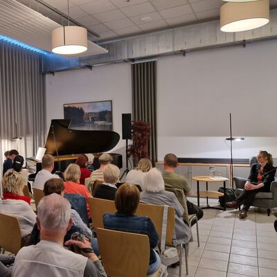 LiteraturFieber Mai 2026 Vanne van Ares