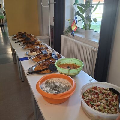 Interkulturelles Kochen im TAZ zur IKW